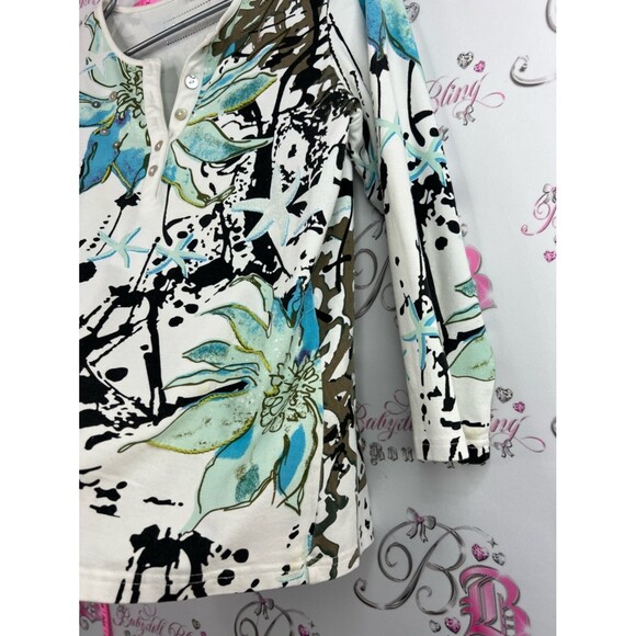 Dolce Vita shirt starfish White Floral Henley Top with Blue and Brown Accents